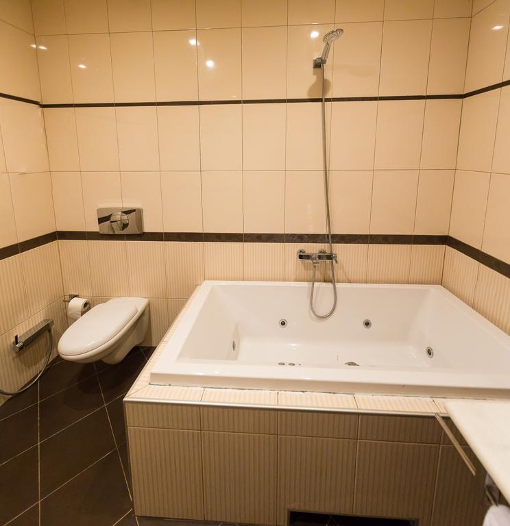Bulvar Inn Baku Ruang foto